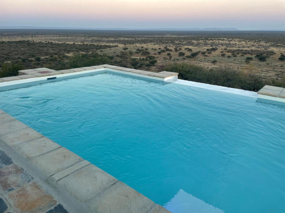 Aloegrove Safari Lodge Otjiwarongo Exterior photo