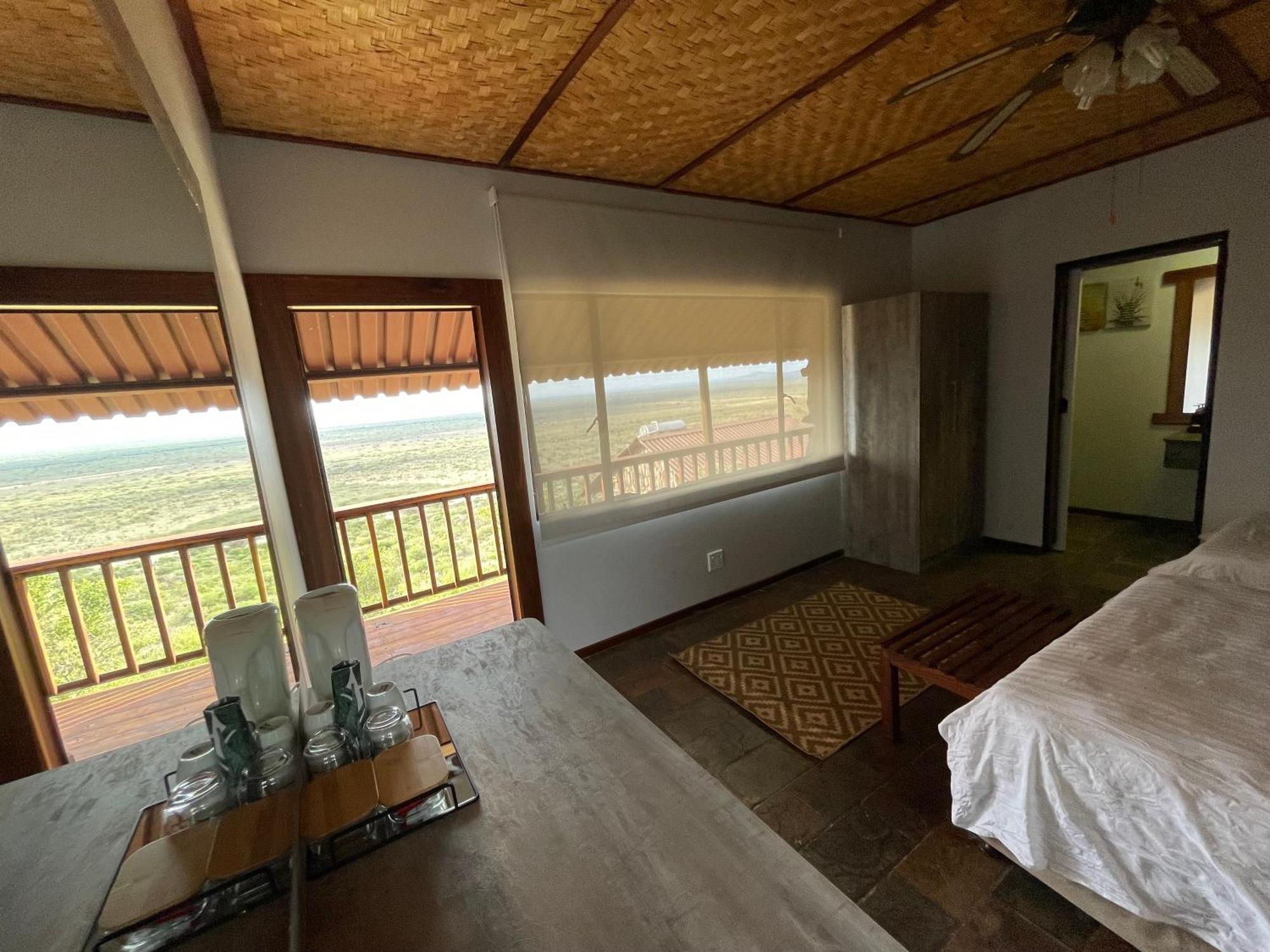 Aloegrove Safari Lodge Otjiwarongo Exterior photo