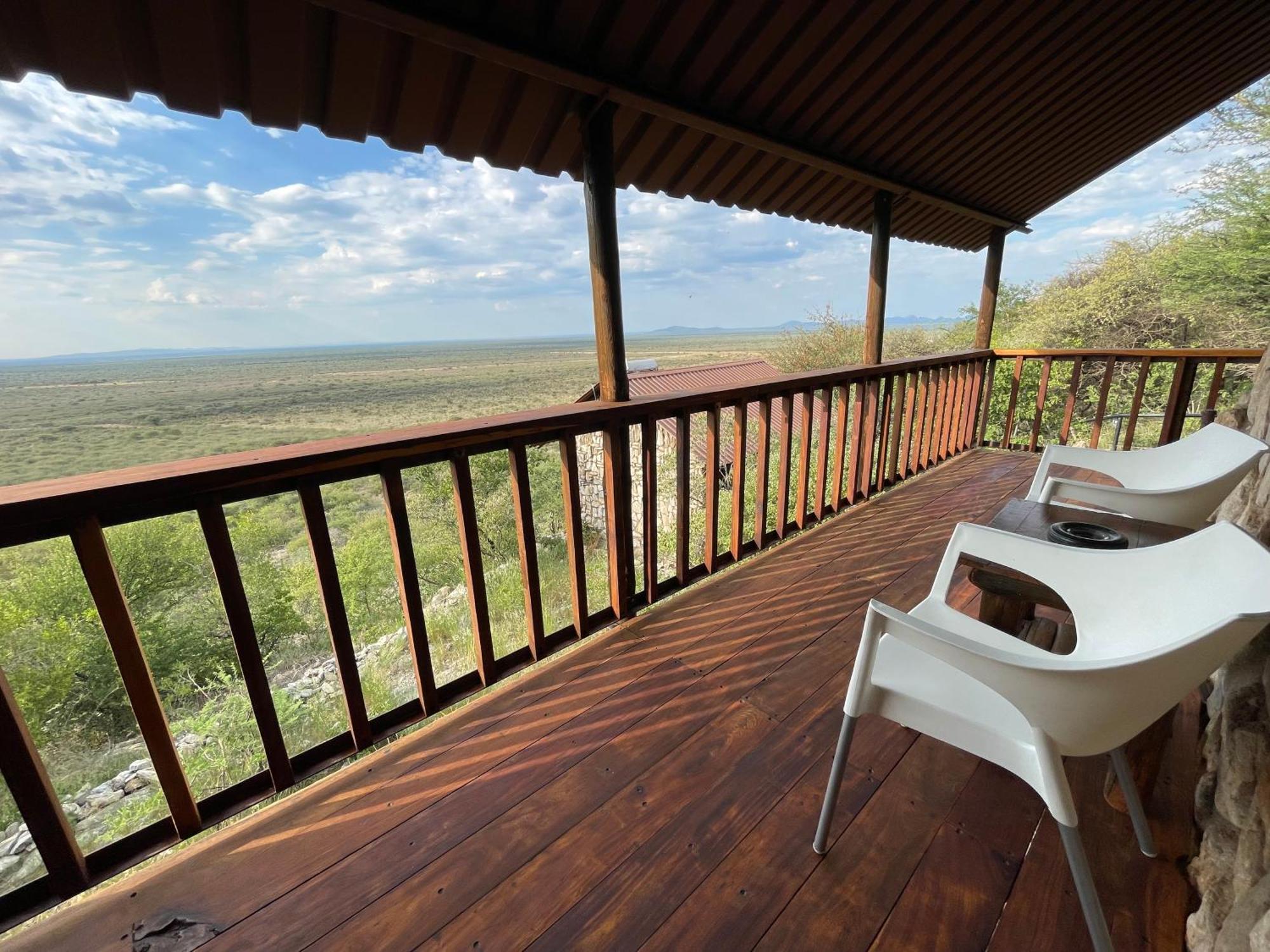 Aloegrove Safari Lodge Otjiwarongo Exterior photo